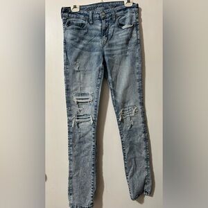 American Eagle men’s jeans